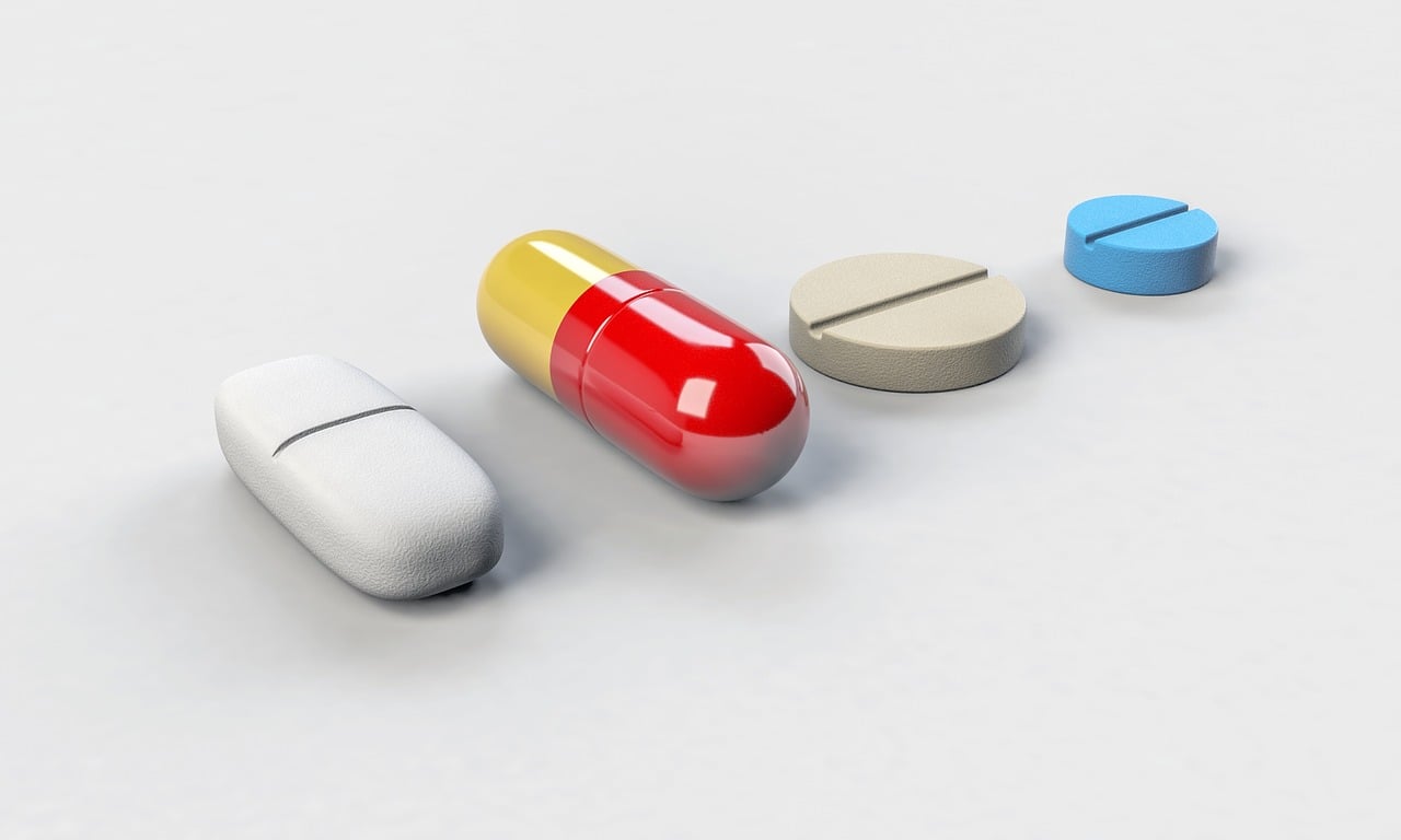 pill, capsule, medicine, medical, health, pharmacy, vitamin, medication, pharmaceutical, healthcare, illness, prescription, care, treatment, science, supplement, antibiotic, dose, painkiller, addiction, remedy, cure, medicament, sick, narcotic, medicinal, help, chemistry, dosage, chemical, sickness, white, red, yellow, blue